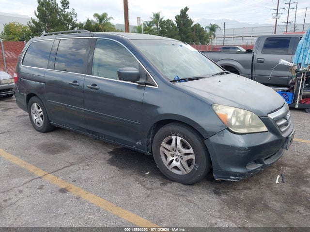 45593052 :رقم المزاد ، 5FNRL38725B101633 vin ، 2005 Honda Odyssey Ex-l مزاد بيع