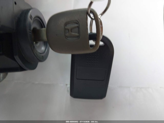45593052 :رقم المزاد ، 5FNRL38725B101633 vin ، 2005 Honda Odyssey Ex-l مزاد بيع