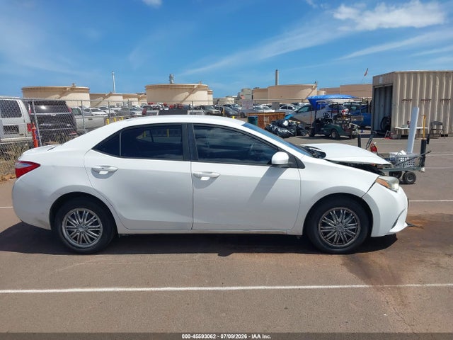 2015 Toyota Corolla Le/le Plus/le Premium მანქანა იყიდება აუქციონზე, vin: 5YFBURHE4FP195388, აუქციონის ნომერი: 45593062