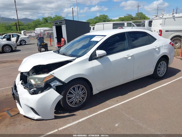 2015 Toyota Corolla Le/le Plus/le Premium მანქანა იყიდება აუქციონზე, vin: 5YFBURHE4FP195388, აუქციონის ნომერი: 45593062
