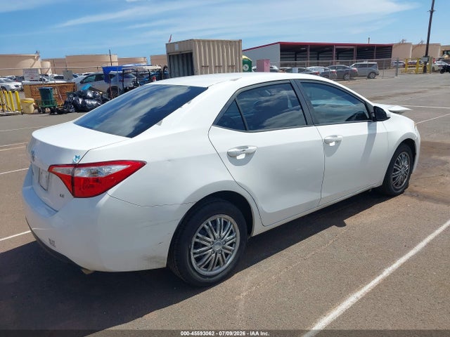 2015 Toyota Corolla Le/le Plus/le Premium მანქანა იყიდება აუქციონზე, vin: 5YFBURHE4FP195388, აუქციონის ნომერი: 45593062