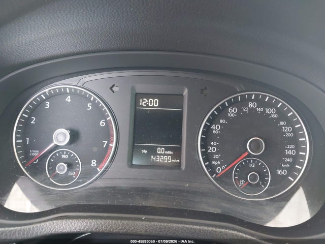 45593069 :رقم المزاد ، 1VWAT7A38FC064384 vin ، 2015 Volkswagen Passat 1.8t S مزاد بيع
