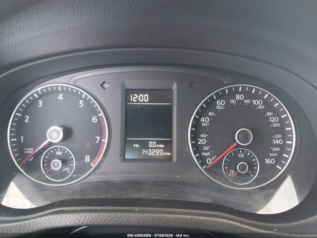 45593069 :رقم المزاد ، 1VWAT7A38FC064384 vin ، 2015 Volkswagen Passat 1.8t S مزاد بيع