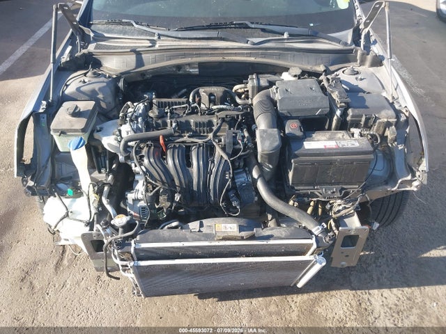 KIA Optima Lx 2018 5XXGT4L31JG200601 Image 10