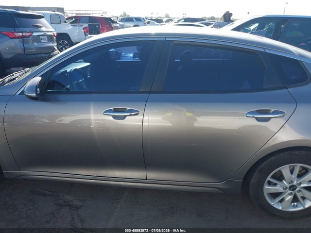 KIA Optima Lx 2018 5XXGT4L31JG200601 Image 15