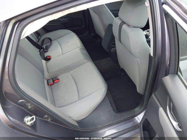 Продажа на аукционе авто 2017 Honda Civic Lx, vin: 19XFC2F51HE017490, номер лота: 45593090