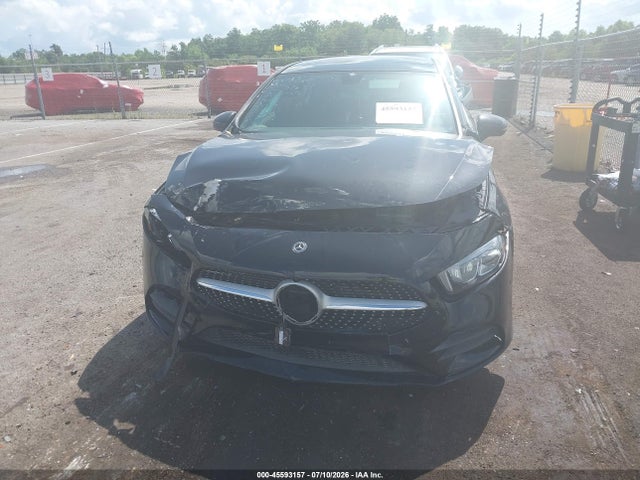 W1K3G4EB8LJ206178 Mercedes-Benz A 220