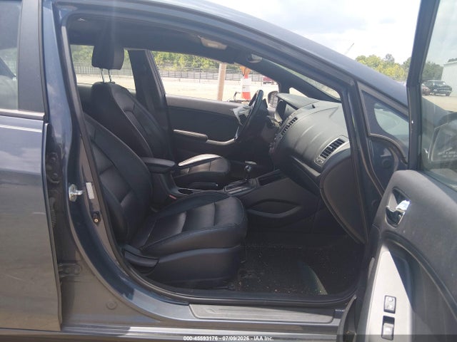 45593176 :رقم المزاد ، KNAFZ5A30G5636398 vin ، 2016 Kia Forte Sx مزاد بيع