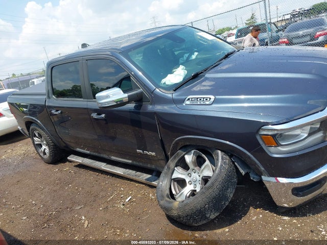 45593203 :رقم المزاد ، 1C6SRFJT1KN787032 vin ، 2019 Ram 1500 Laramie مزاد بيع