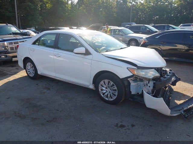 45593213 :رقم المزاد ، 4T1BF1FK5CU187069 vin ، 2012 Toyota Camry Le مزاد بيع