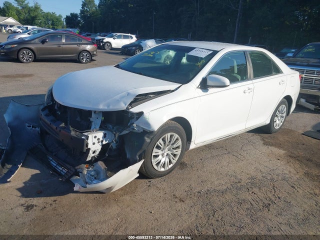 45593213 :رقم المزاد ، 4T1BF1FK5CU187069 vin ، 2012 Toyota Camry Le مزاد بيع