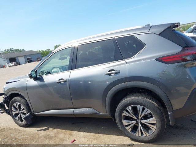 45593227 :رقم المزاد ، 5N1AT3BB6MC673094 vin ، 2021 Nissan Rogue Sv Intelligent Awd مزاد بيع