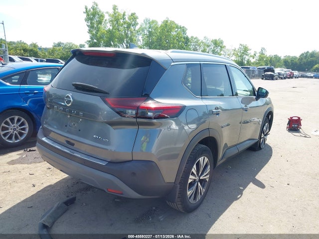 45593227 :رقم المزاد ، 5N1AT3BB6MC673094 vin ، 2021 Nissan Rogue Sv Intelligent Awd مزاد بيع