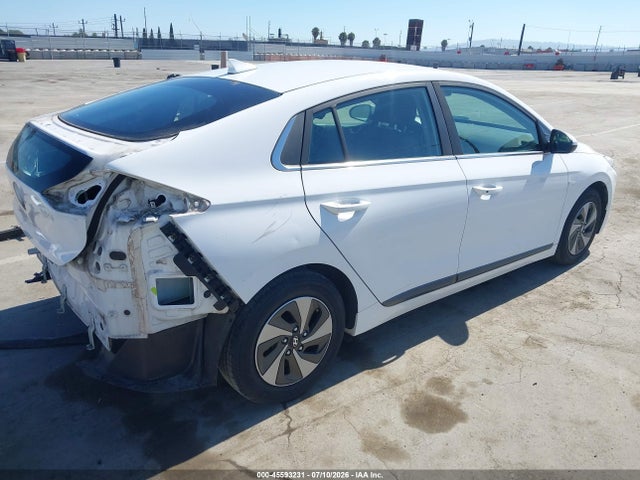 2017 Hyundai Ioniq Hybrid Sel მანქანა იყიდება აუქციონზე, vin: KMHC75LC8HU018886, აუქციონის ნომერი: 45593231
