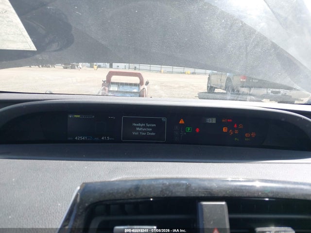 Toyota Prius Le Awd-e 2020 JTDL9RFU0L3020544 Image 7
