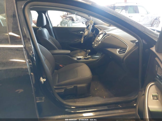 45593281 :رقم المزاد ، 1G1ZE5ST0HF237425 vin ، 2017 Chevrolet Malibu 1lt مزاد بيع
