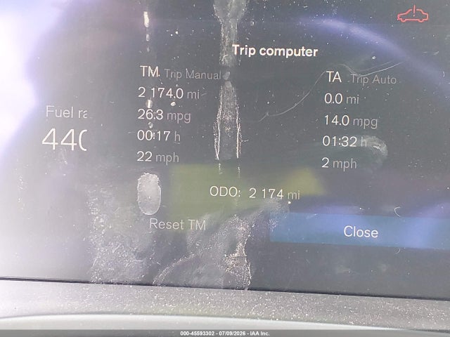 45593302 :رقم المزاد ، YV4L12UE1P2049974 vin ، 2023 Volvo Xc40 B5 Plus Bright Theme مزاد بيع