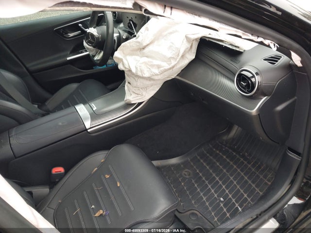 2024 Mercedes-benz C 300 მანქანა იყიდება აუქციონზე, vin: W1KAF4HB6RR174783, აუქციონის ნომერი: 45593309
