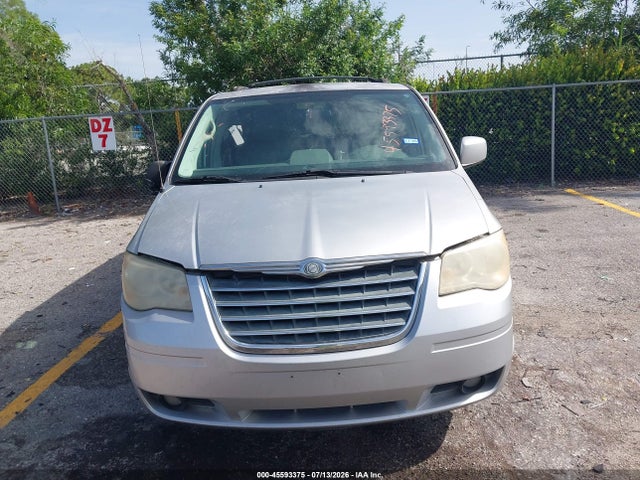 45593375 :رقم المزاد ، 2A4RR5D10AR230510 vin ، 2010 Chrysler Town & Country Touring مزاد بيع