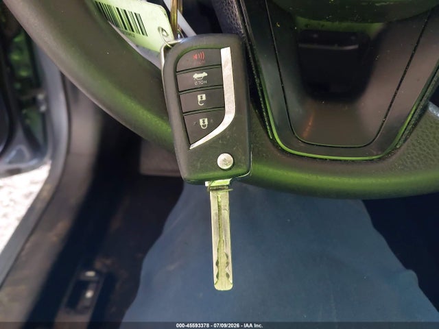 JTDEPRAE4LJ007998 Toyota COROLLA LE