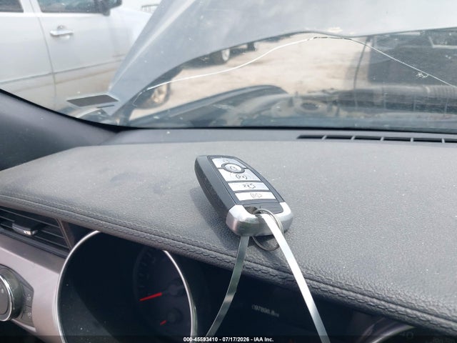 45593410 :رقم المزاد ، 1FA6P8TH1M5107465 vin ، 2021 Ford Mustang مزاد بيع