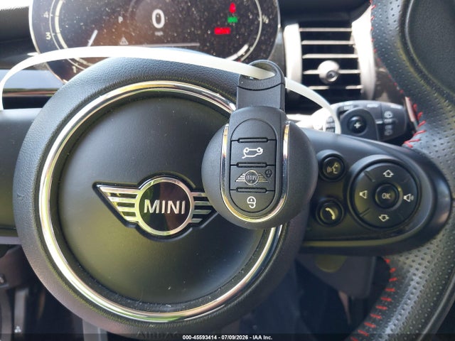 Продаж на аукціоні авто 2021 Mini Hardtop Cooper S, vin: WMWXR5C06M2N40134, номер лоту: 45593414