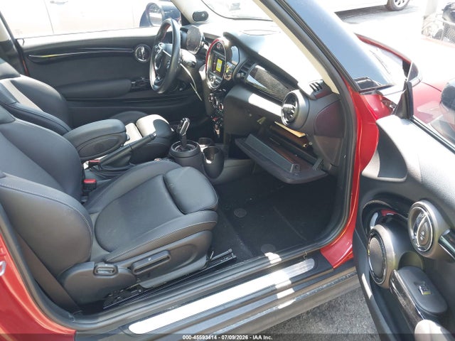 Продаж на аукціоні авто 2021 Mini Hardtop Cooper S, vin: WMWXR5C06M2N40134, номер лоту: 45593414