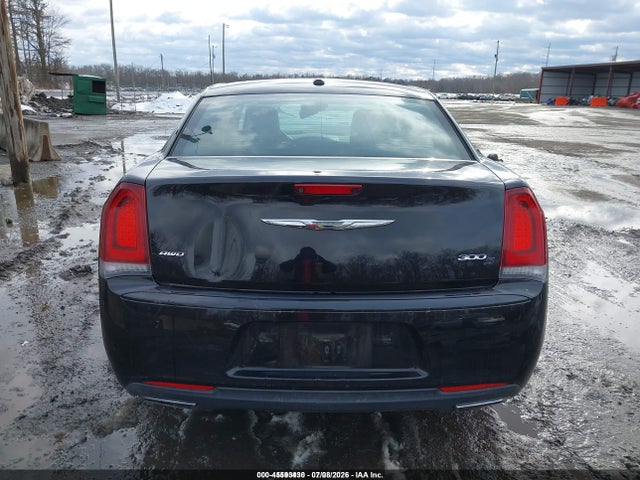 2015 Chrysler 300 S მანქანა იყიდება აუქციონზე, vin: 2C3CCAGG8FH787026, აუქციონის ნომერი: 45593430