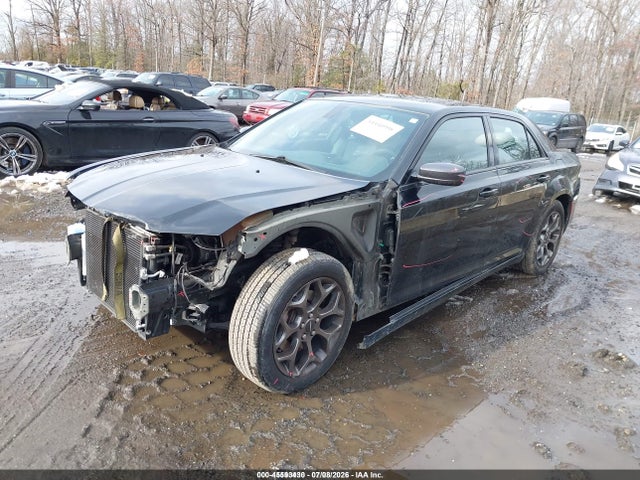2015 Chrysler 300 S მანქანა იყიდება აუქციონზე, vin: 2C3CCAGG8FH787026, აუქციონის ნომერი: 45593430
