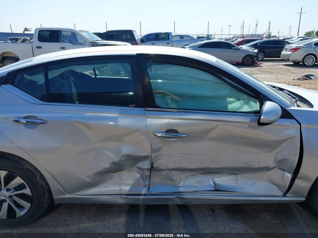 Продажа на аукционе авто 2021 Nissan Altima S Fwd, vin: 1N4BL4BV2MN399038, номер лота: 45593456