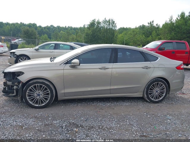 3FA6P0H95FR167123 Ford FUSION SE