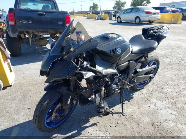 Продажа на аукционе авто 2023 Yamaha Yzfr7, vin: JYARM38E6PA004809, номер лота: 45593501