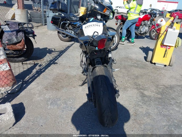 Продажа на аукционе авто 2023 Yamaha Yzfr7, vin: JYARM38E6PA004809, номер лота: 45593501