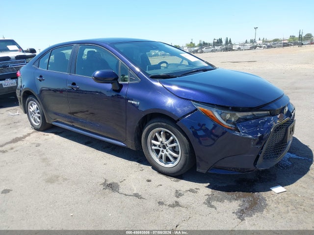 Toyota Corolla Hybrid Le 2021 JTDEAMDE2MJ032447 Image 1
