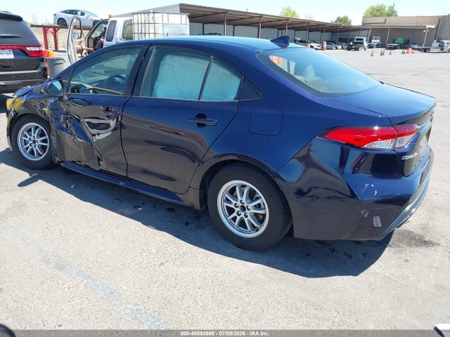 Toyota Corolla Hybrid Le 2021 JTDEAMDE2MJ032447 Image 3