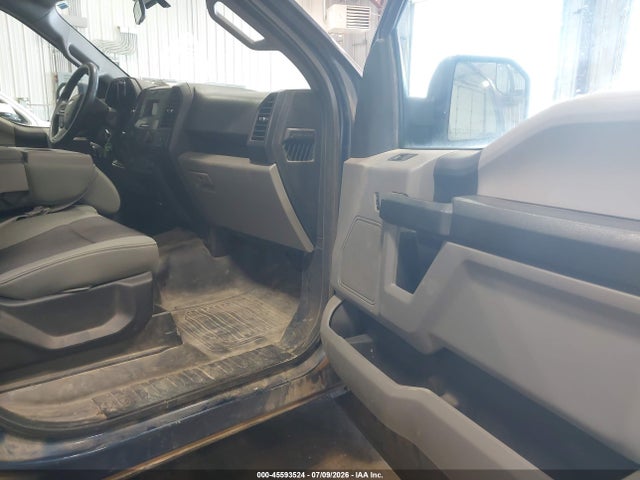 1FTEW1EB9JKE38428 Ford F-150 Xl
