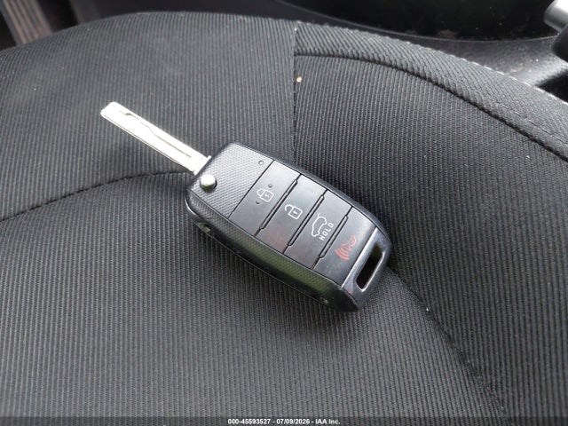 KIA SOUL + 2018 KNDJP3A54J7574007 Image 11