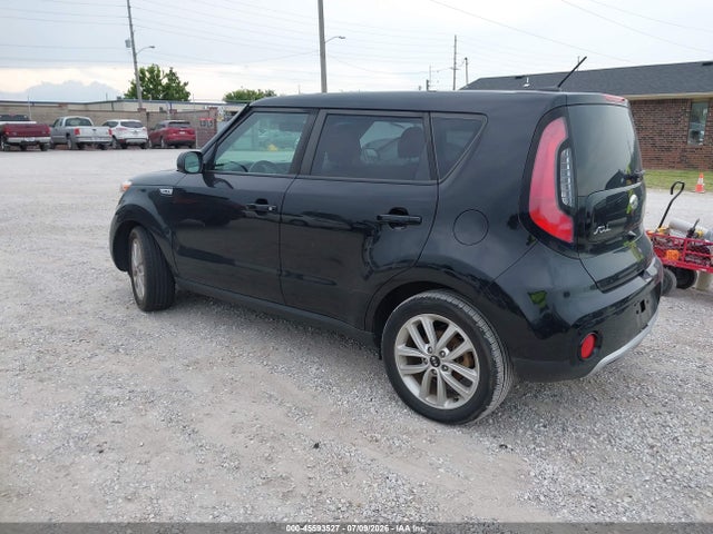 KIA SOUL + 2018 KNDJP3A54J7574007 Image 3