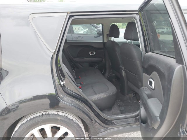 KIA SOUL + 2018 KNDJP3A54J7574007 Image 8