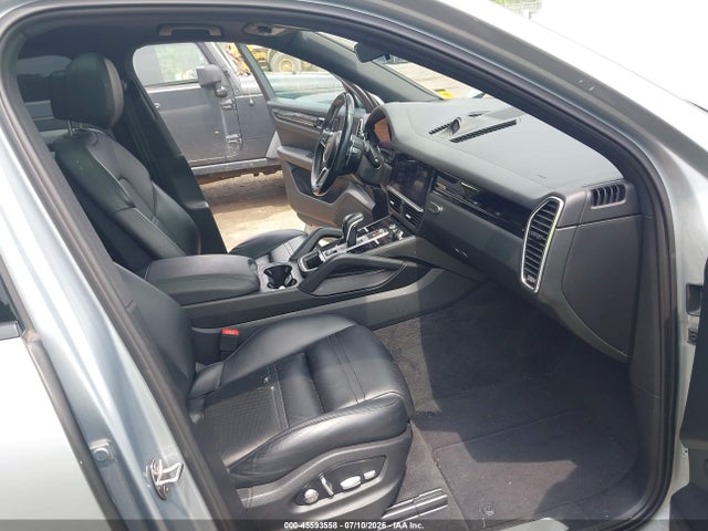 Продажа на аукционе авто 2020 Porsche Cayenne, vin: WP1AA2AY3LDA01463, номер лота: 45593558