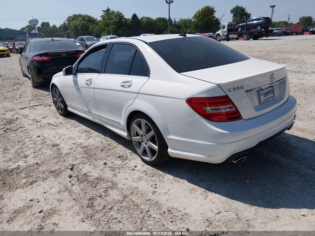 Продаж на аукціоні авто 2014 Mercedes-benz C 350 Sport, vin: WDDGF5HB6EA901218, номер лоту: 45593565