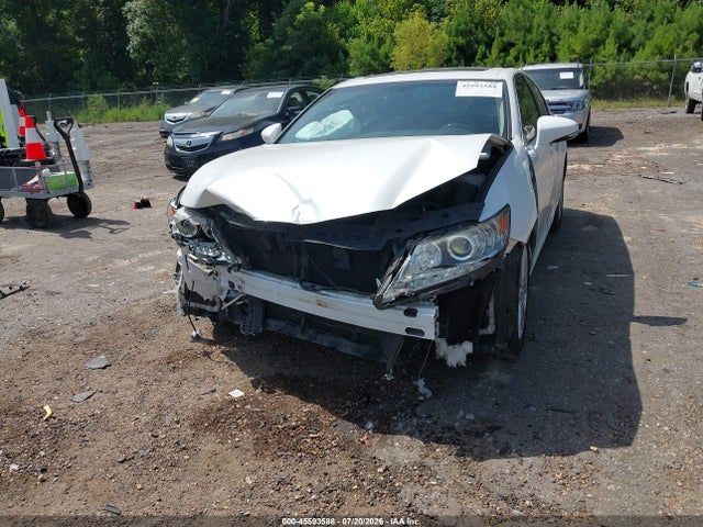 2014 Lexus Es 350 მანქანა იყიდება აუქციონზე, vin: JTHBK1GGXE2113072, აუქციონის ნომერი: 45593588