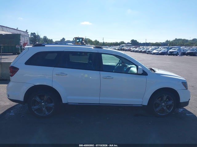 3C4PDCGG6FT698360 Dodge Journey Crossroad