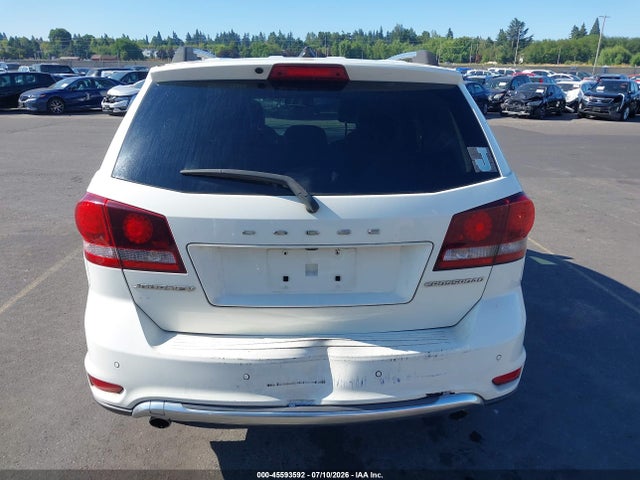 3C4PDCGG6FT698360 Dodge Journey Crossroad