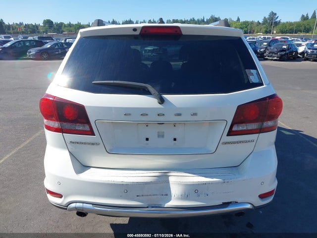 3C4PDCGG6FT698360 Dodge Journey Crossroad