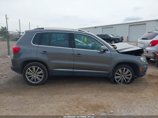 Продажа на аукционе авто 2016 Volkswagen Tiguan Se, vin: WVGBV7AX1GW531452, номер лота: 45593604