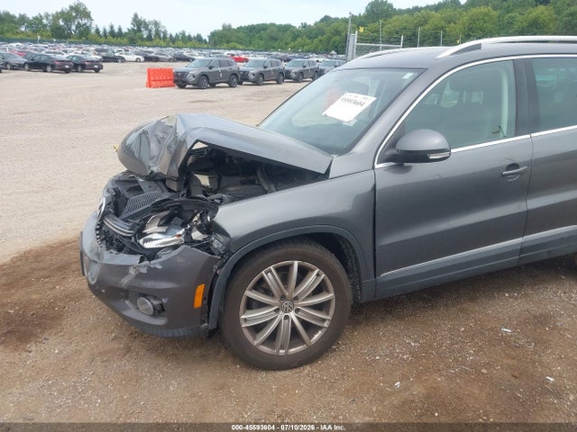 Продажа на аукционе авто 2016 Volkswagen Tiguan Se, vin: WVGBV7AX1GW531452, номер лота: 45593604