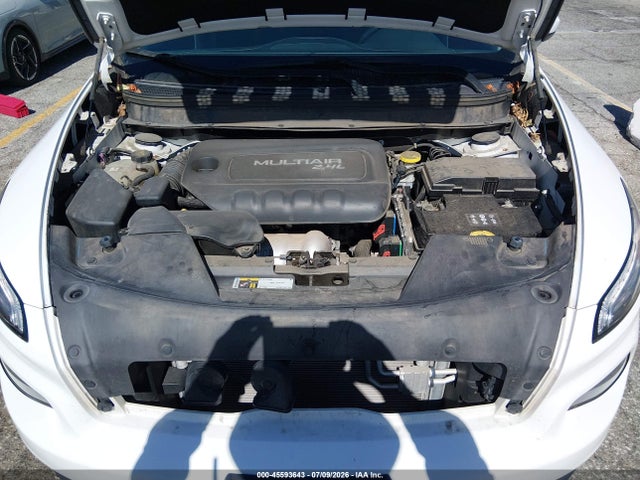 Jeep Cherokee Latitude 4x4 2018 1C4PJMCB0JD528566 Image 10