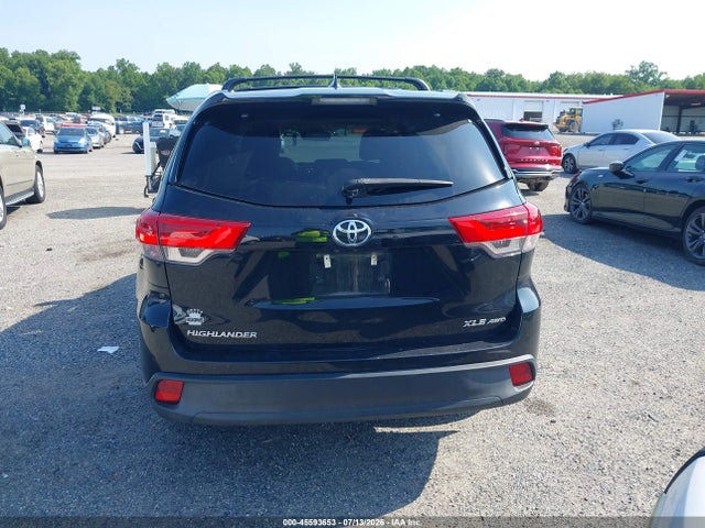 Продаж на аукціоні авто 2019 Toyota Highlander Xle, vin: 5TDJZRFH2KS565183, номер лоту: 45593653
