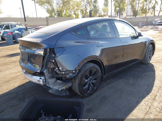 Продажа на аукционе авто 2025 Tesla Model Y Long Range Dual Motor All-wheel Drive, vin: 7SAYGAEEXSF246232, номер лота: 45593686